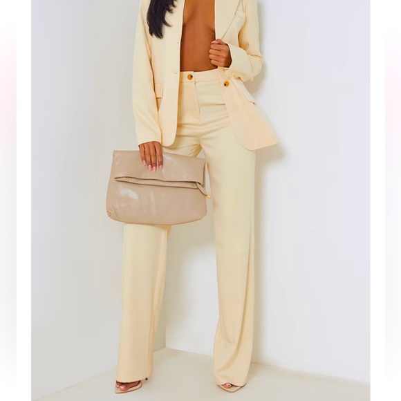 NWT PrettyLittleThing 2 Piece Suit Blazer Trousers Set Office Off White Buttons - Picture 1 of 13